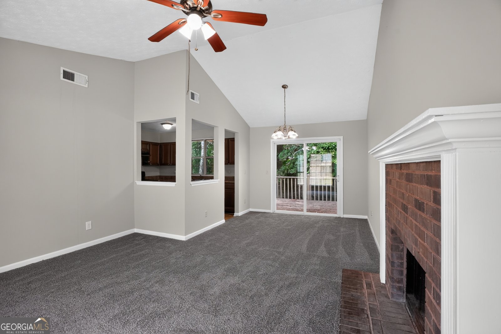 2045 Marbut Forest Drive Lithonia - Photo 17