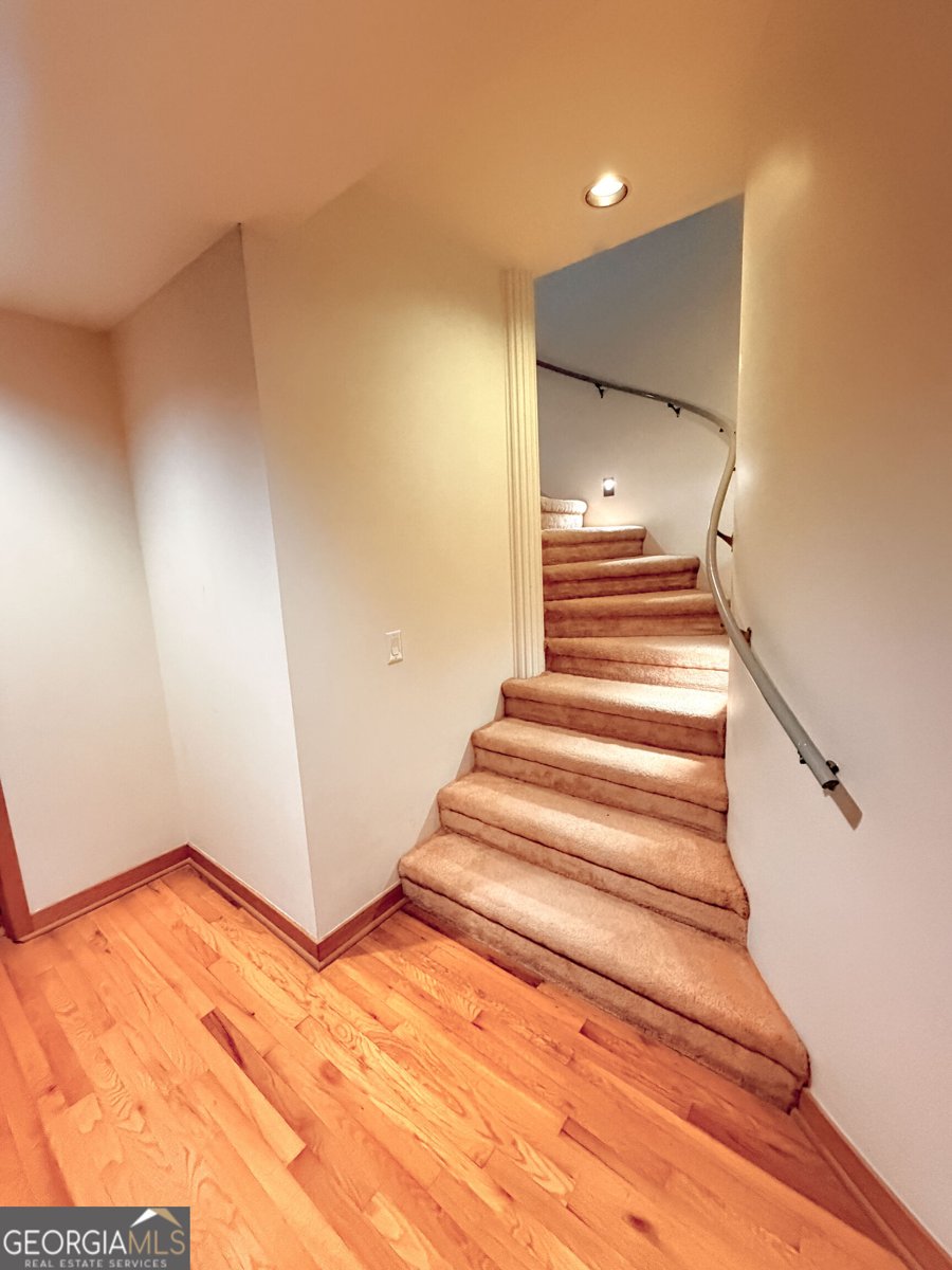320 Fauna Court Sandy Springs - Photo 28