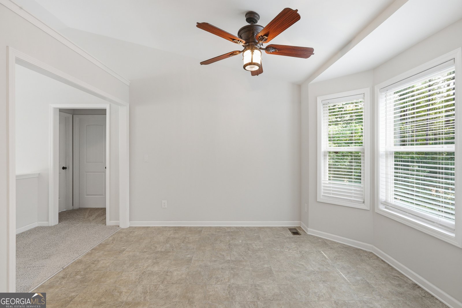 77 Walnut Creek Court Dallas - Photo 10