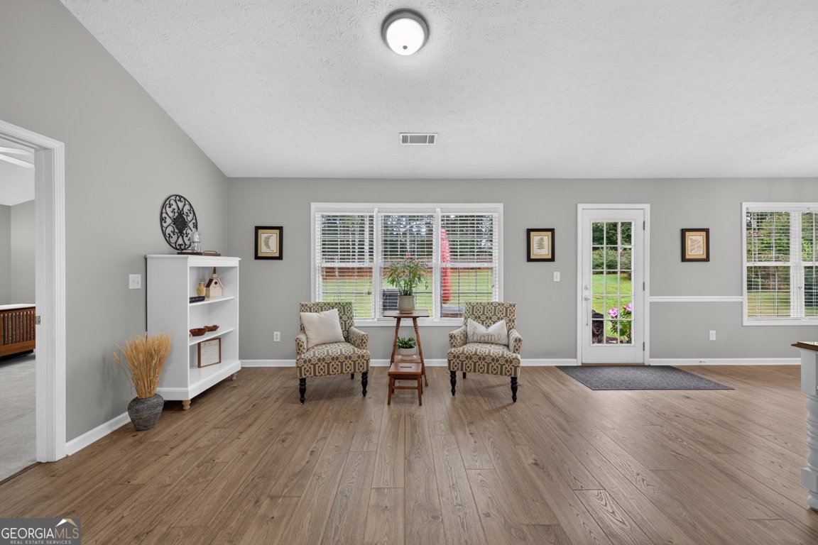 334 Annslee Circle Loganville - Photo 8