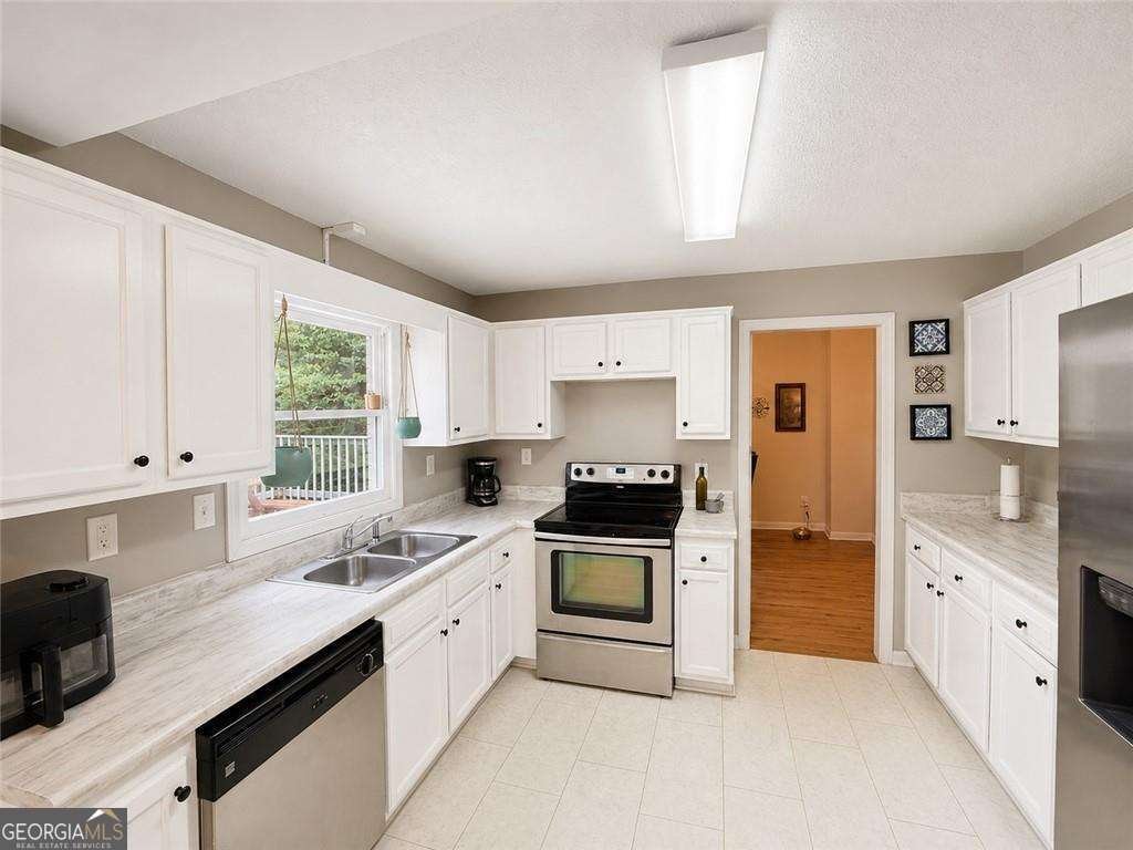 358 Rainey Road Temple - Photo 6