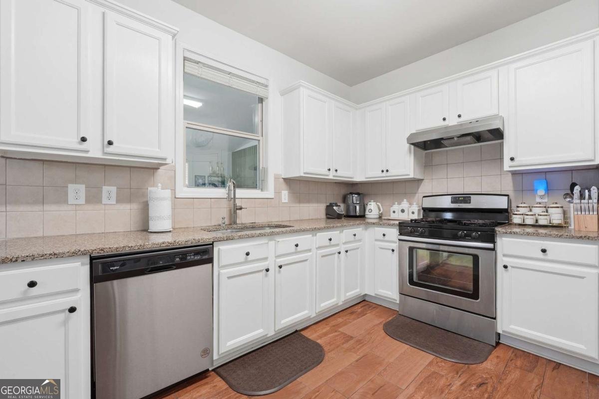 1736 Stoney Chase Drive Lawrenceville - Photo 11