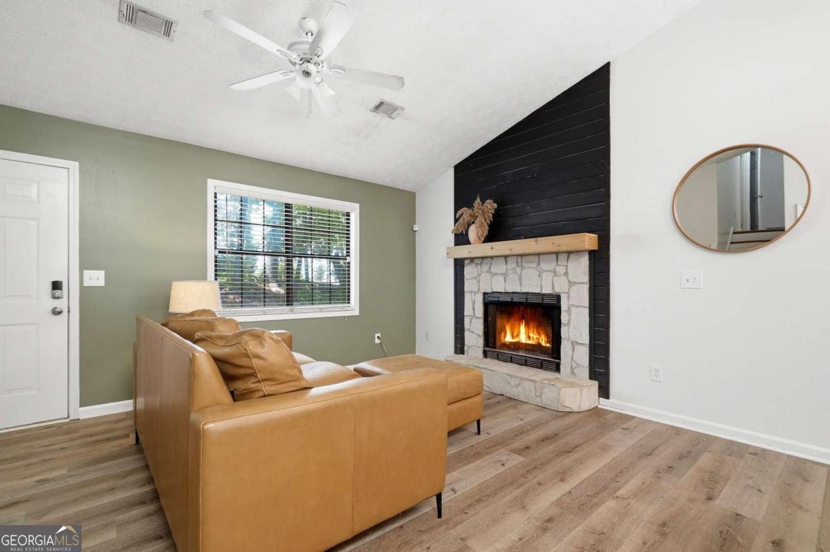 4127 Warren Road Flowery Branch - Photo 9