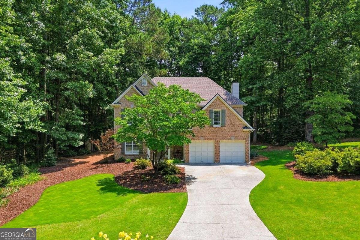 6795 Fox Creek Drive Cumming - main photo