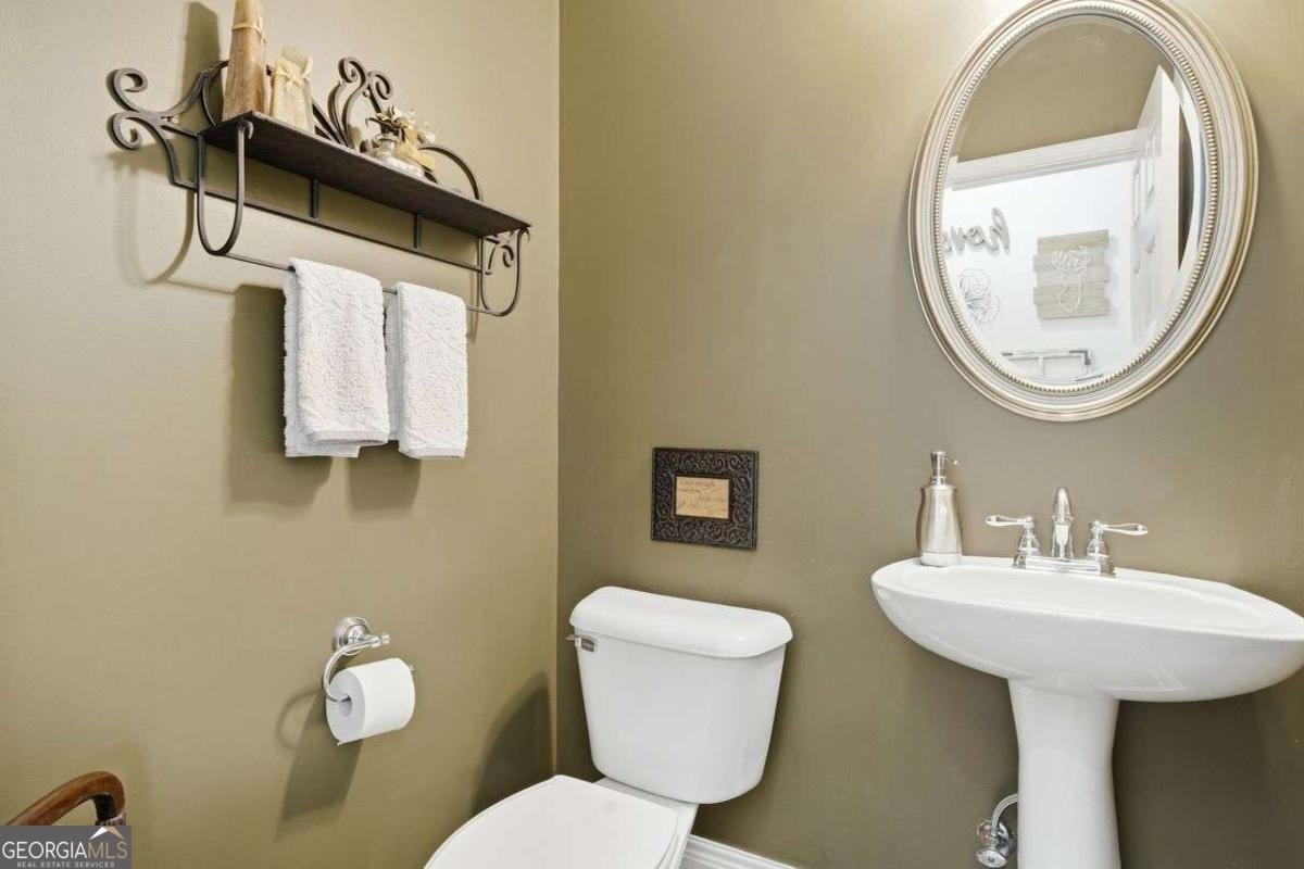 6795 Fox Creek Drive Cumming - Photo 10