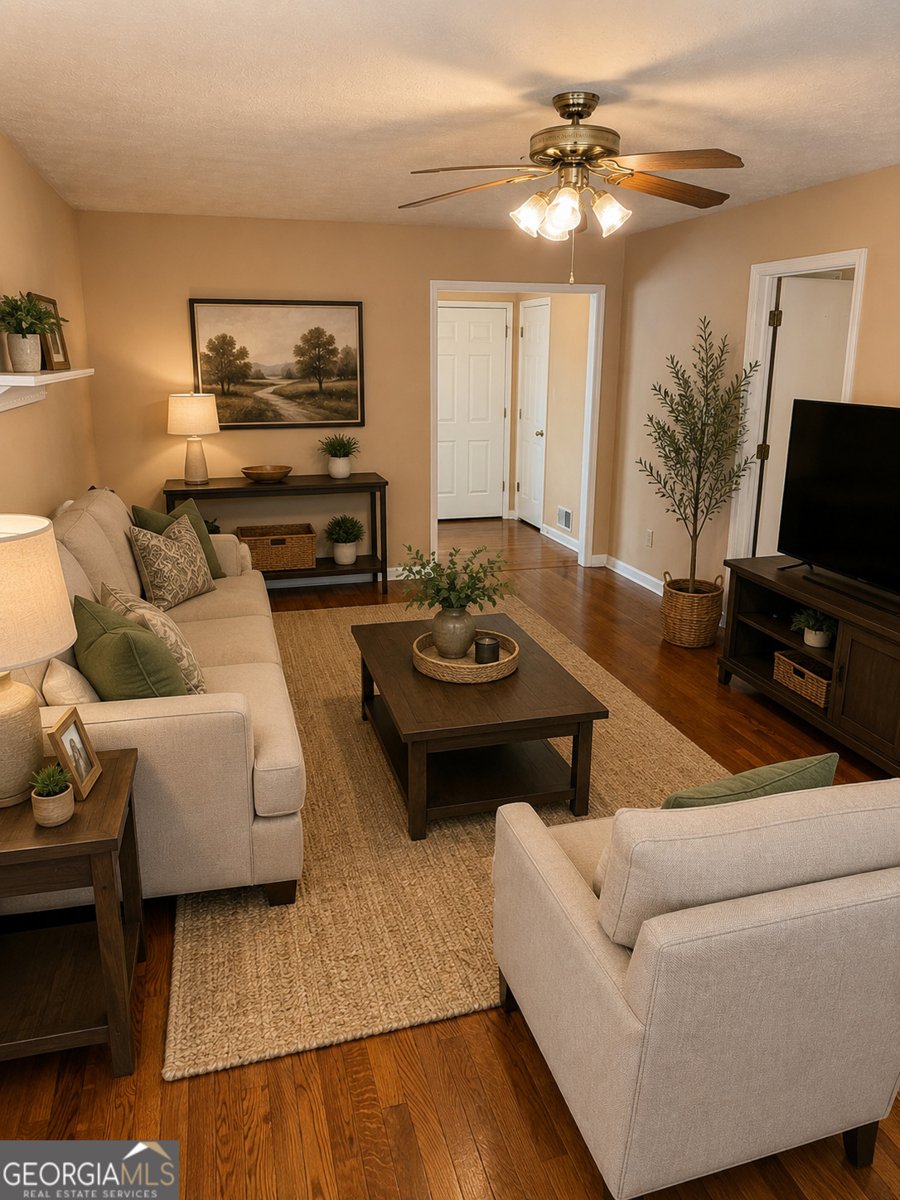 Photo 3