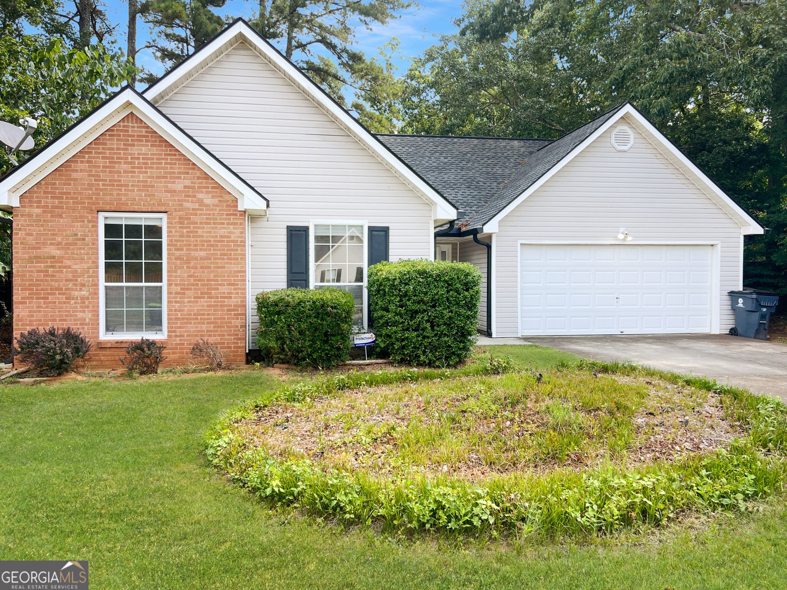320 Plantation Boulevard Stockbridge - main photo