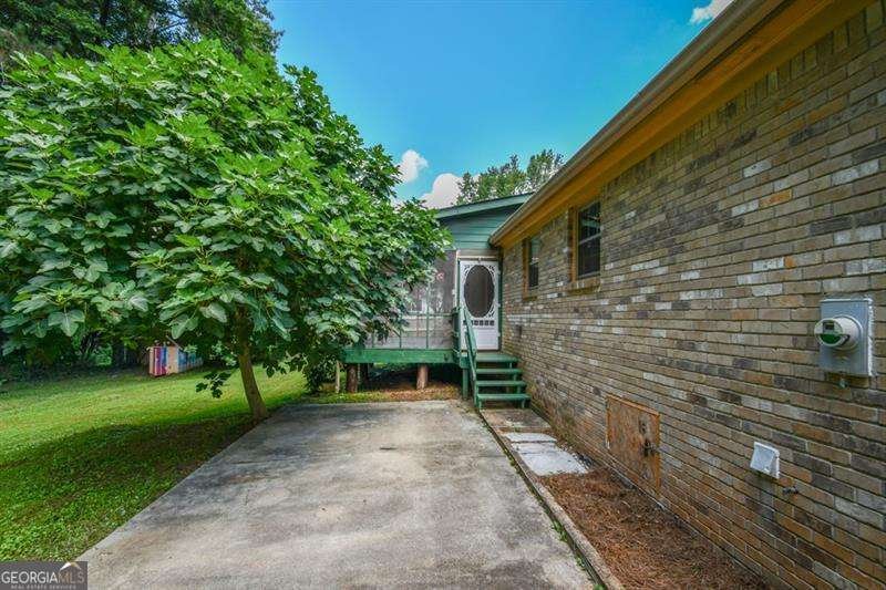 1397 Ridgewood Drive Lilburn - Photo 29