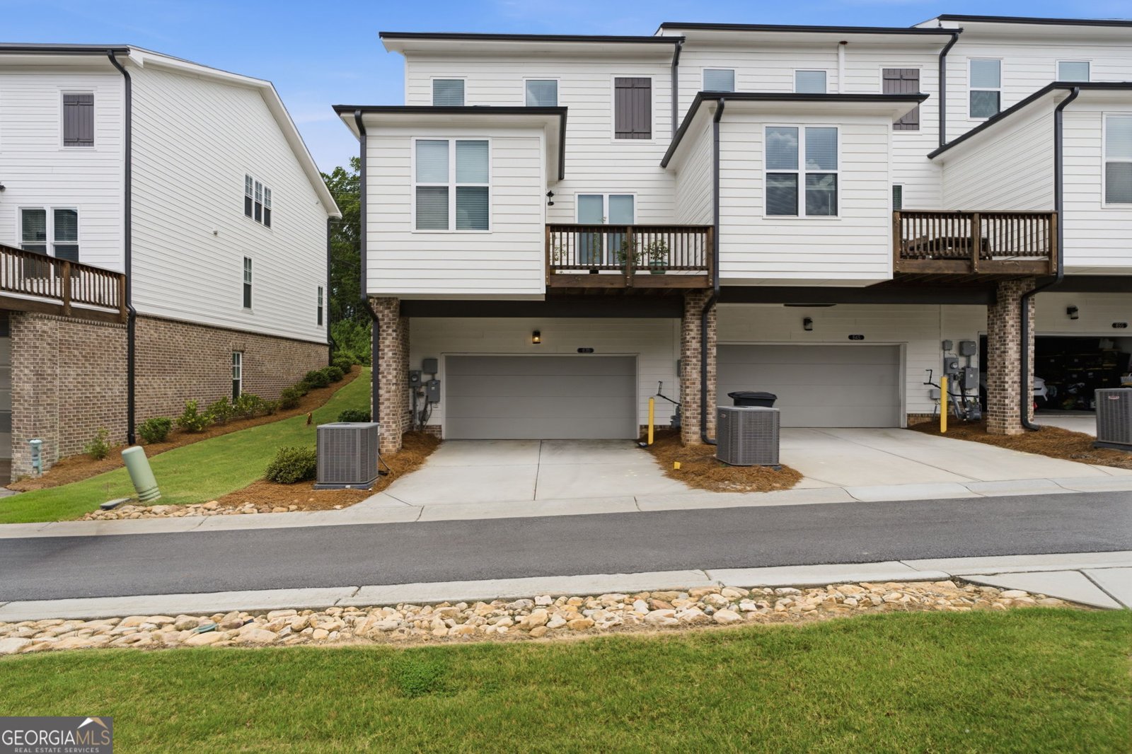 835 Green Sapling Trail Suwanee - Photo 35