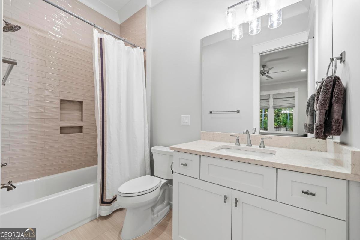 1060 Centennial Post Greensboro - Photo 24