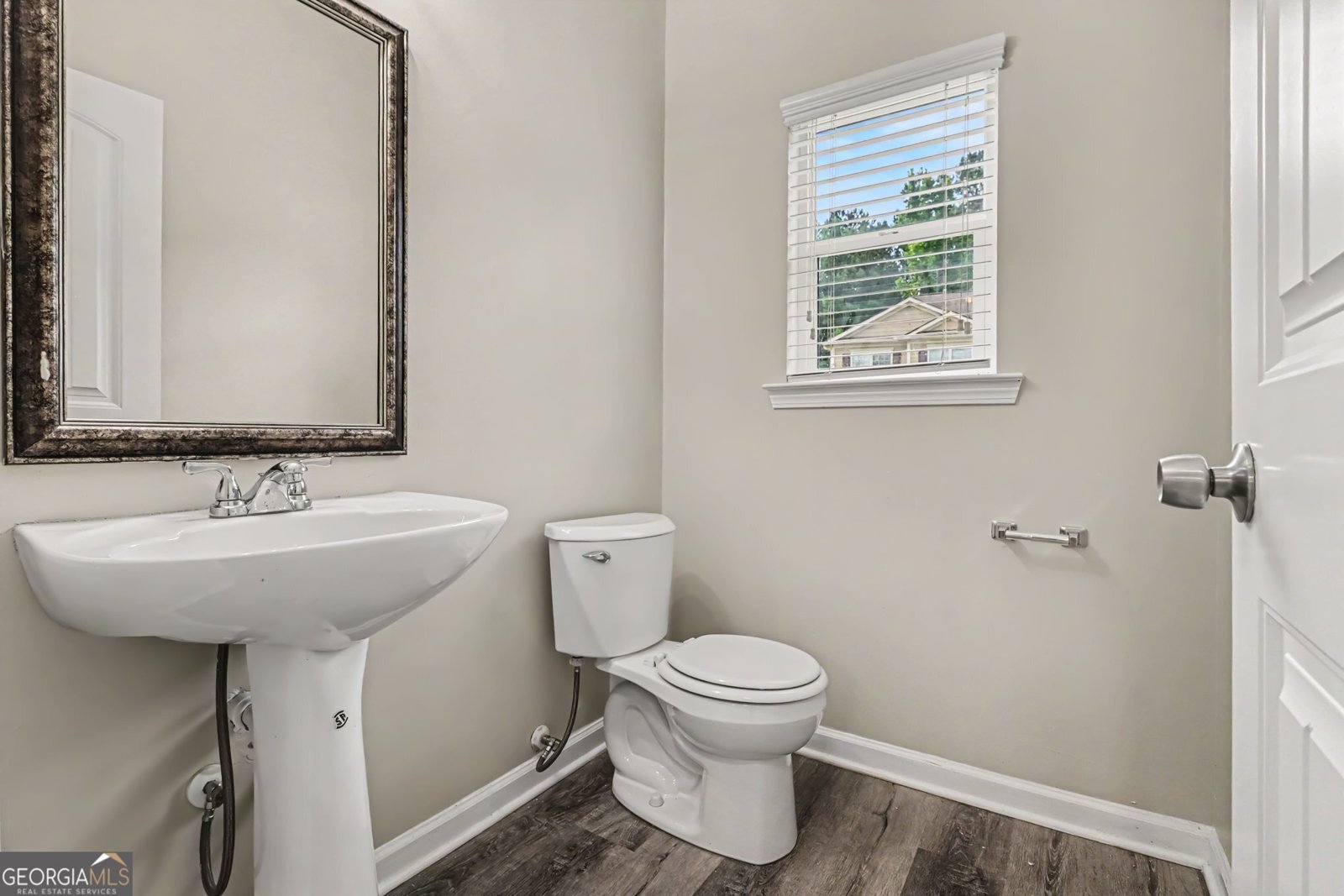 7770 Fabled Point Union City - Photo 8