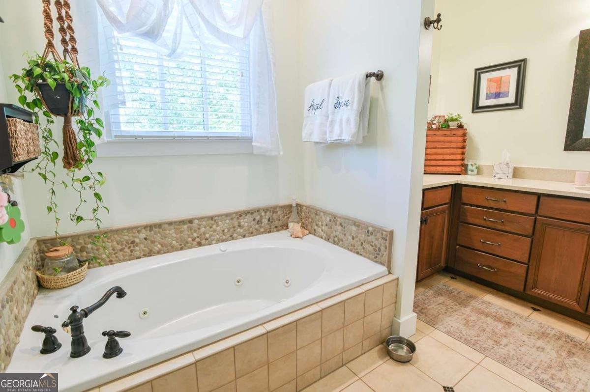1060 Cobblestone Drive Bogart - Photo 39