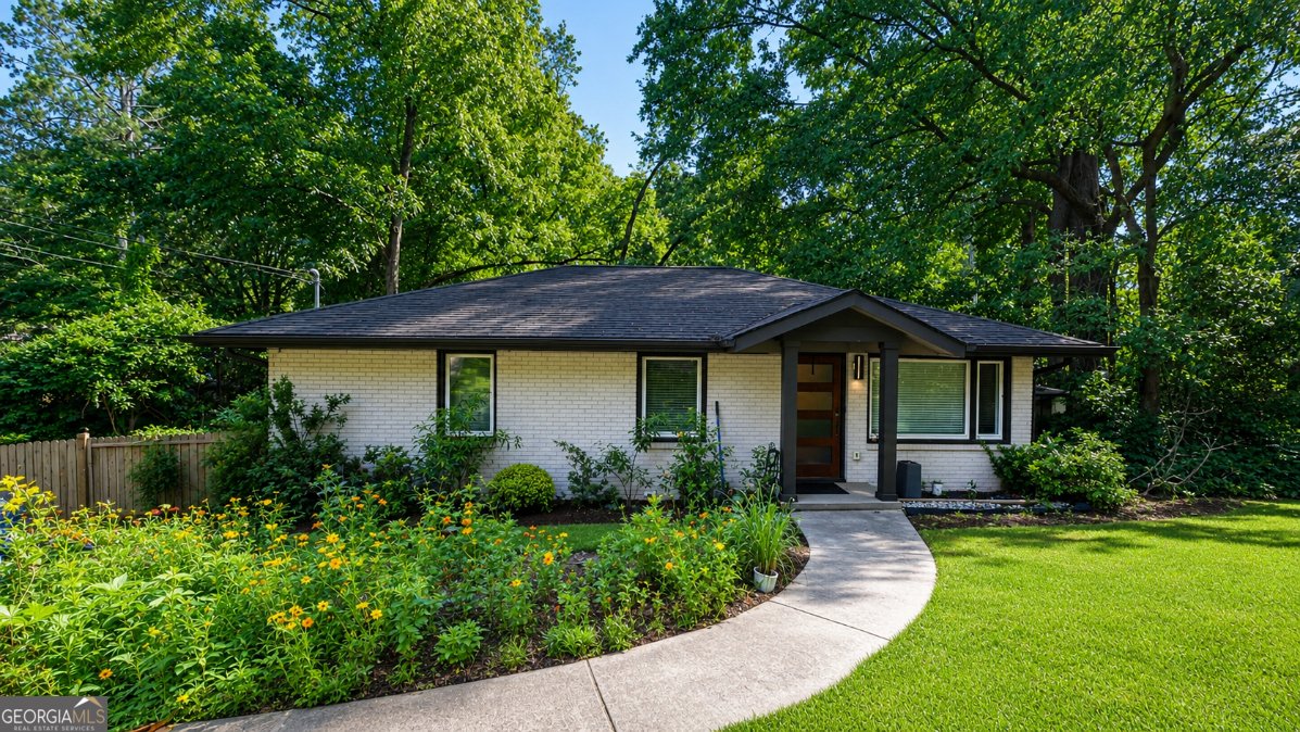 2041 Lilac Lane Decatur - Photo 1