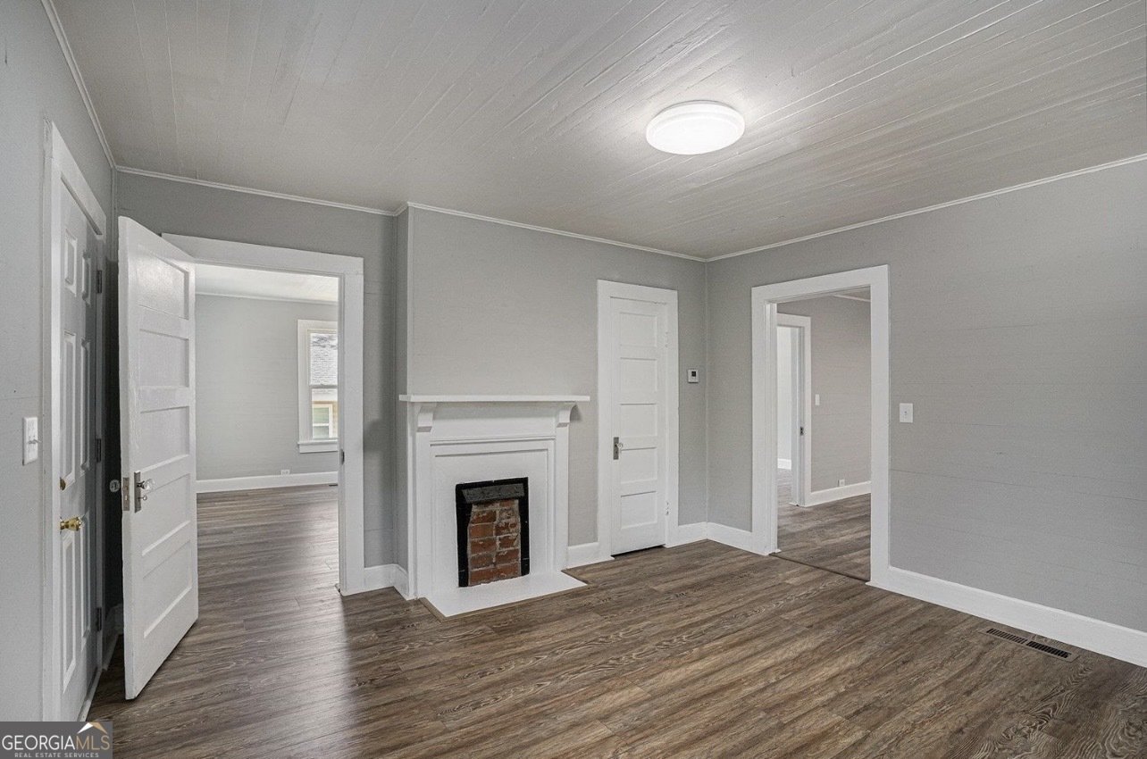 930 Broad Street Griffin - Photo 8