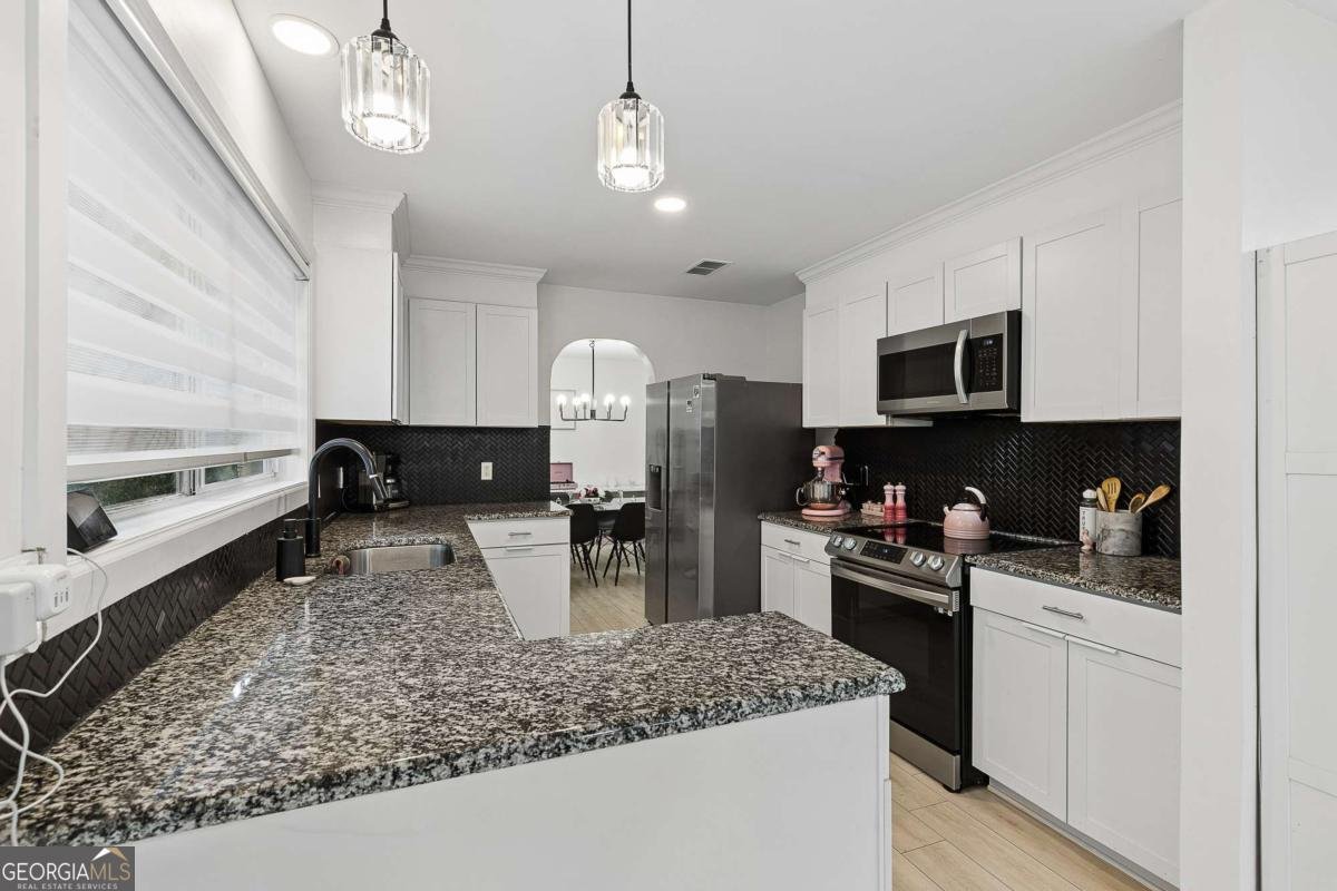 700 Cedar Knoll Drive Roswell - Photo 17