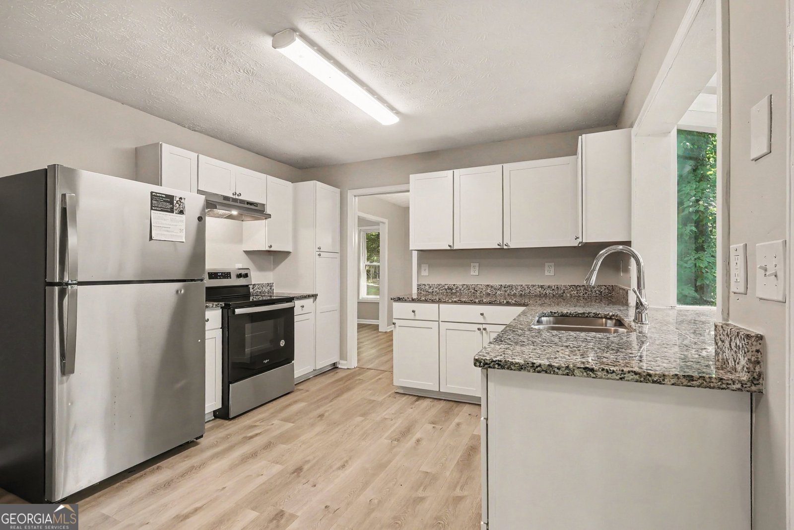 5182 Manitou Way Stone Mountain - Photo 9