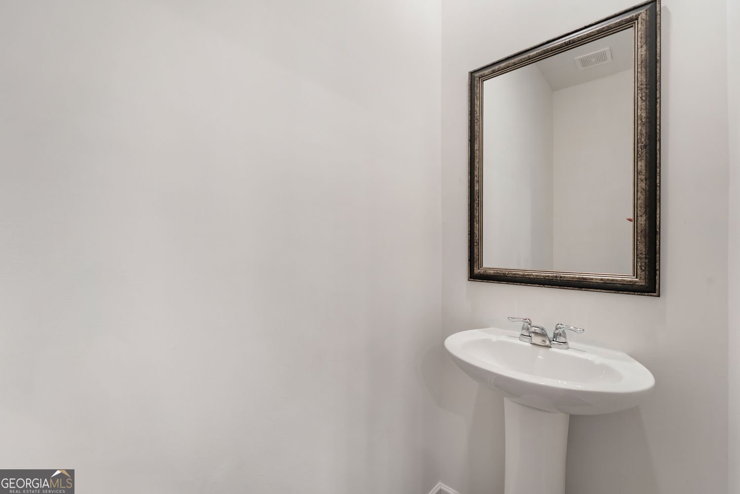 649 Isom Walk Suwanee - Photo 17