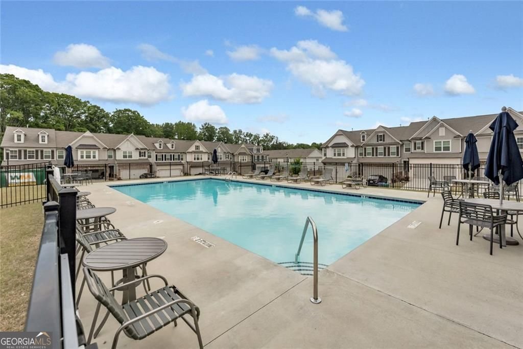 649 Isom Walk Suwanee - Photo 33