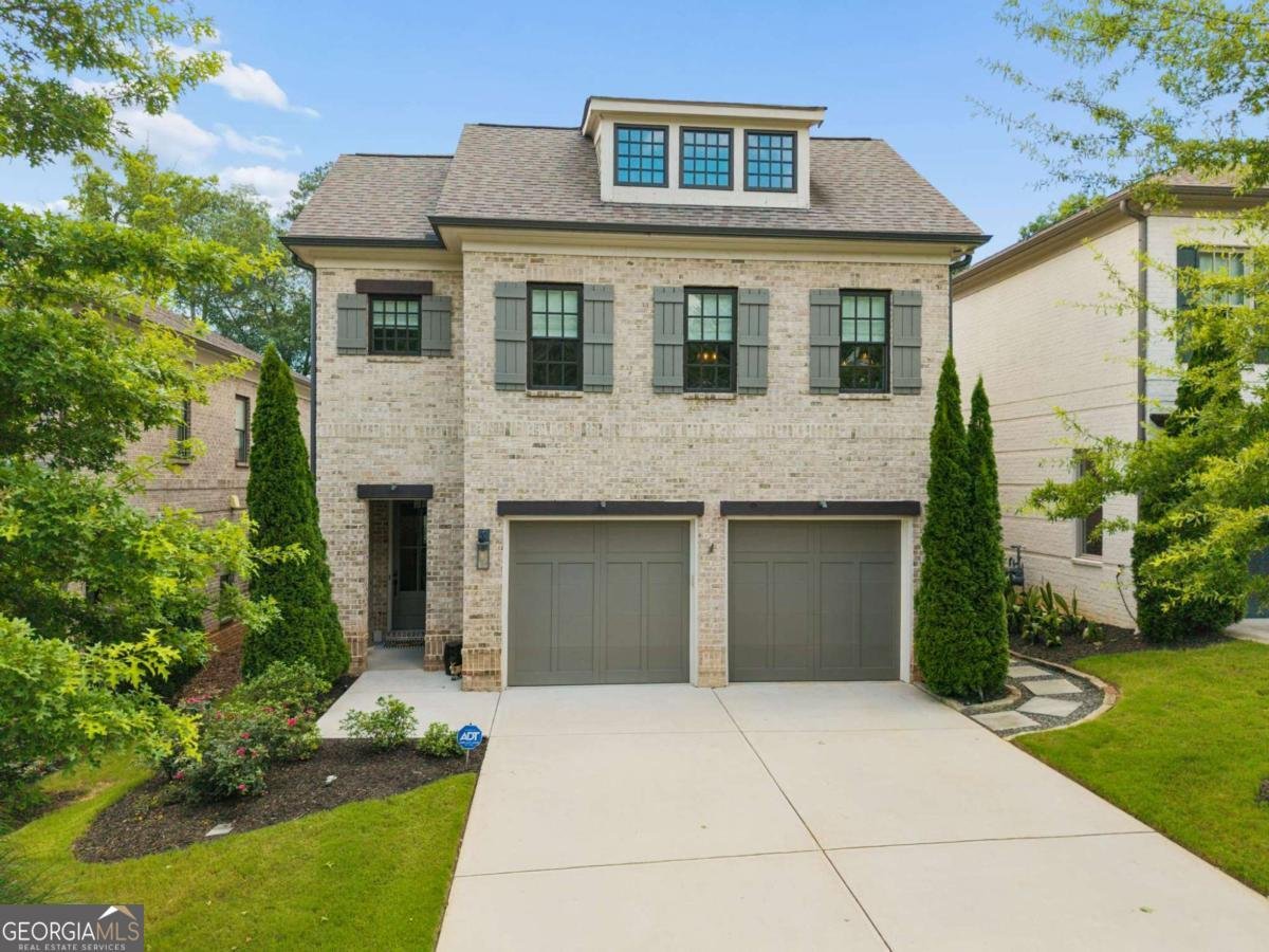1122 Blackshear Drive Decatur - main photo
