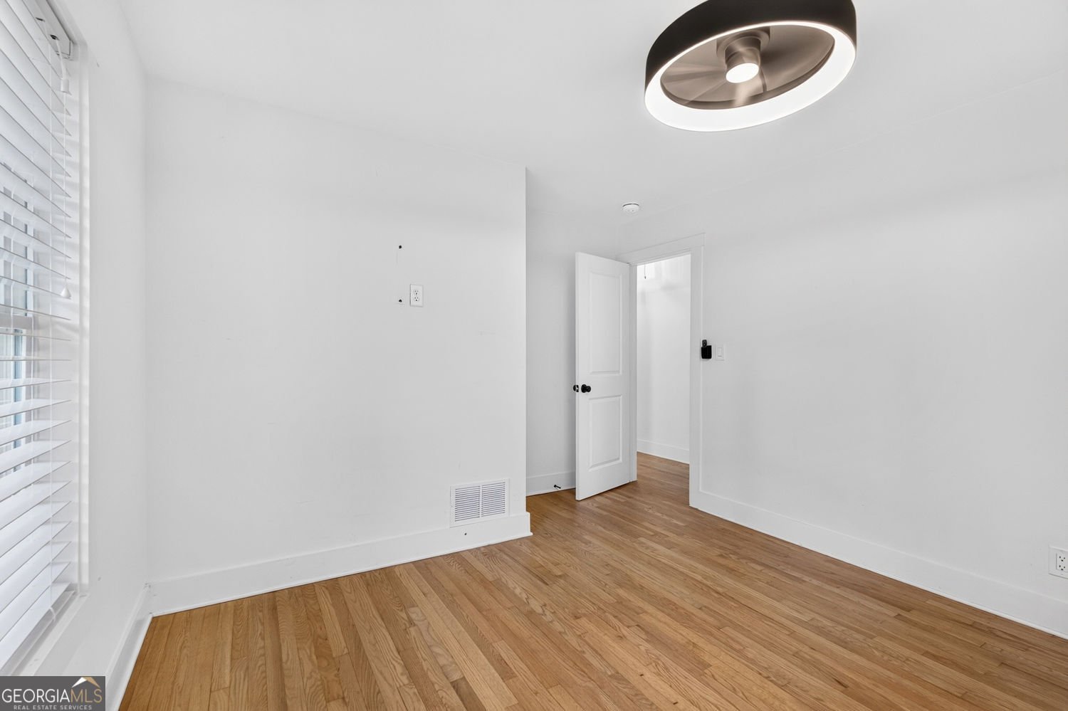 70 Bonnie Lane Sandy Springs - Photo 28