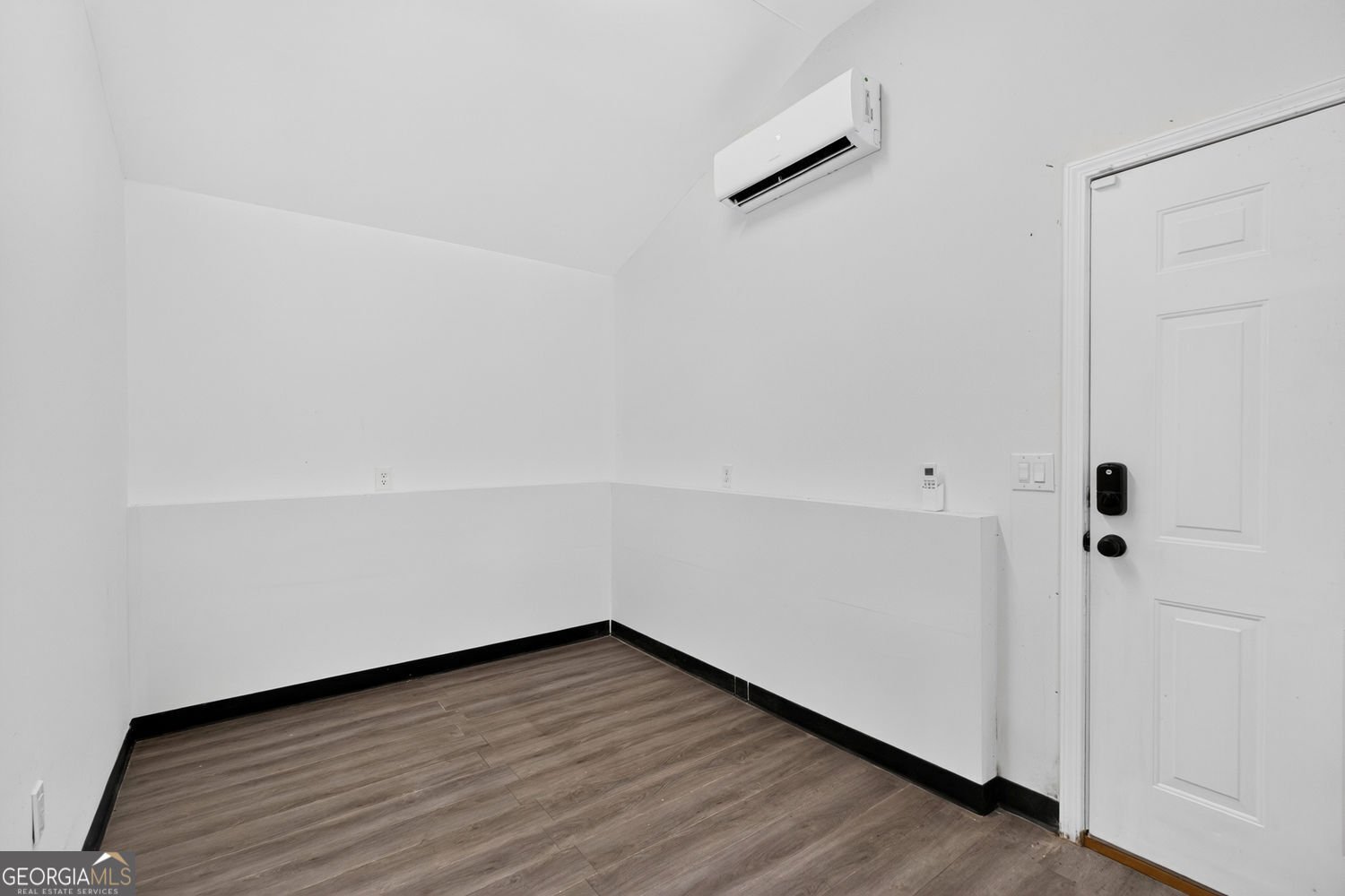 70 Bonnie Lane Sandy Springs - Photo 45