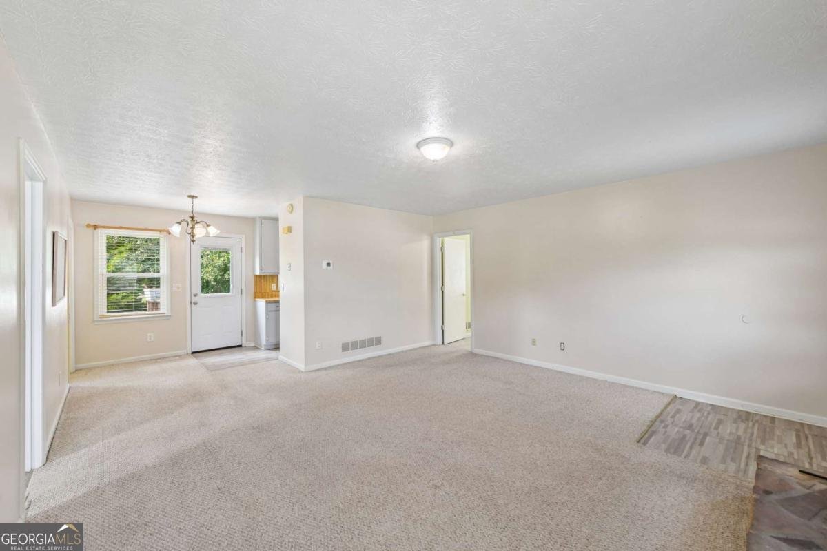 2901 Waterford Drive Gainesville - Photo 11