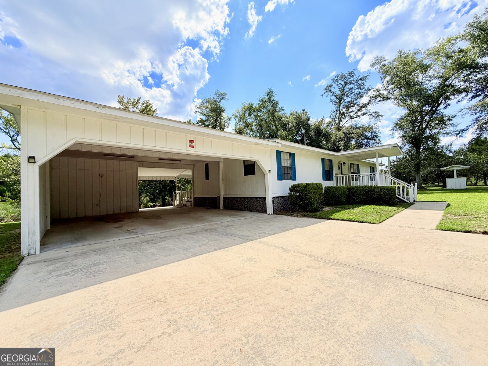 86 Shadydale Road Lumber City - Photo 6