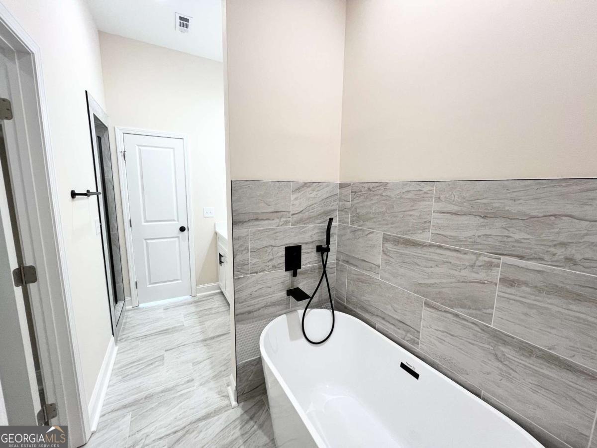 15 South Road Griffin - Photo 18
