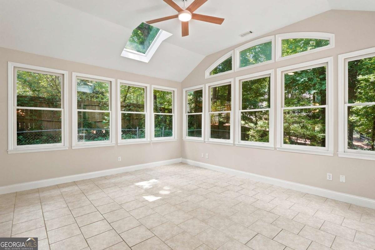 2167 Heritage Trace Lane Marietta - Photo 10