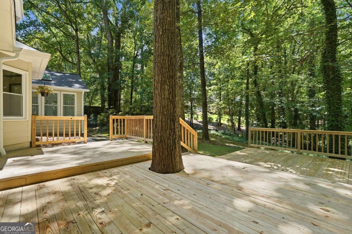 2167 Heritage Trace Lane Marietta - Photo 18