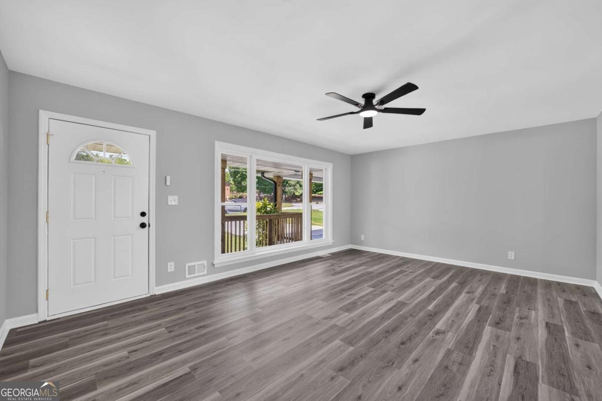 3229 Columbia Woods Drive Decatur - Photo 7
