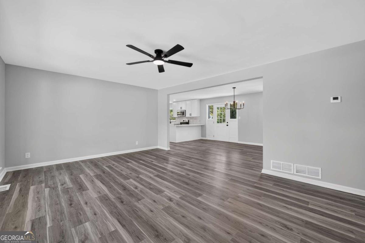 3229 Columbia Woods Drive Decatur - Photo 8
