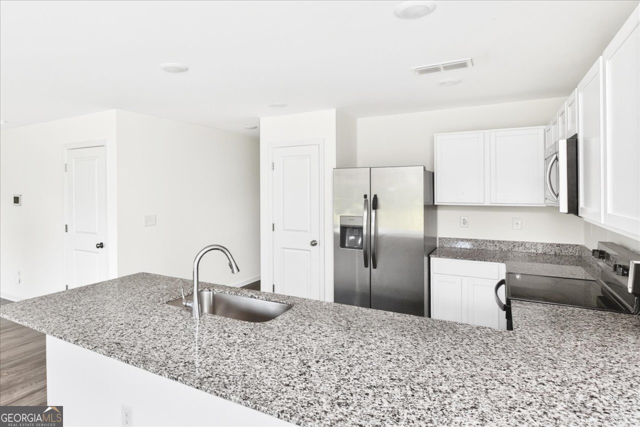 249 Isabella Way Byron - Photo 20