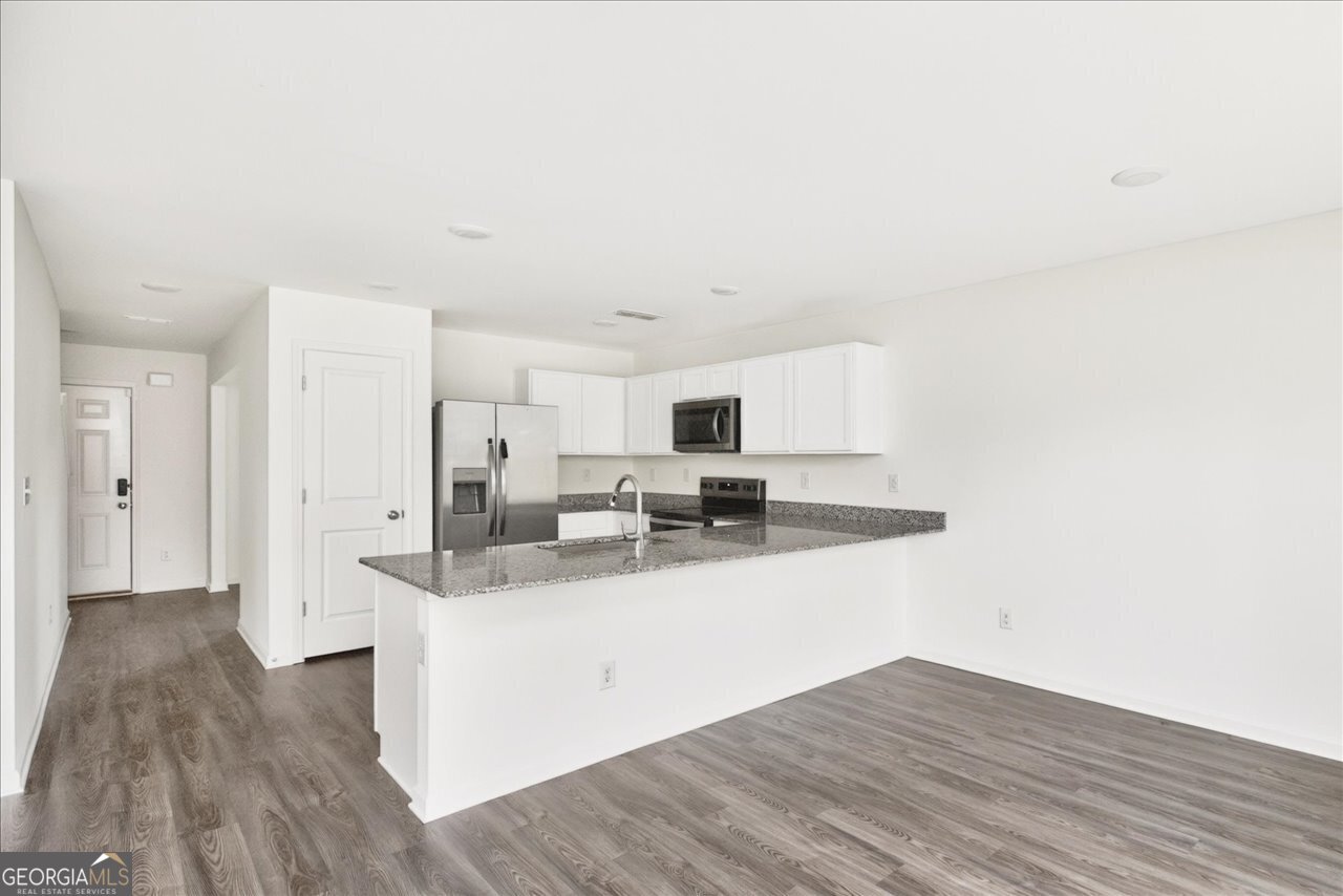 249 Isabella Way Byron - Photo 22
