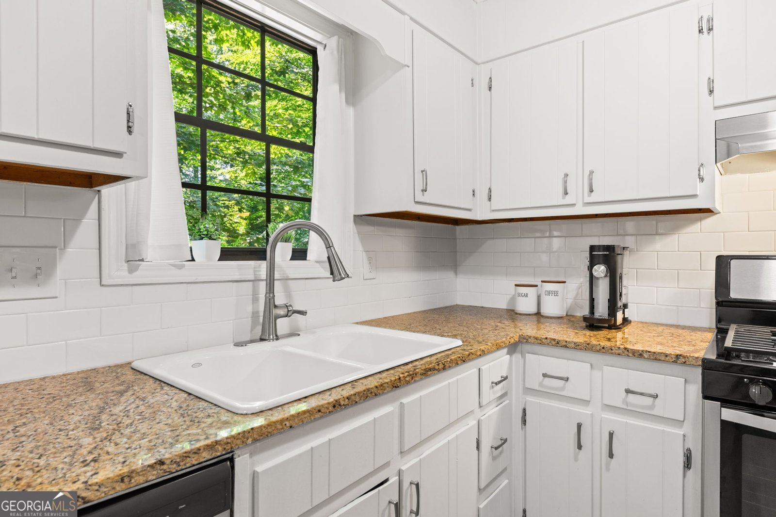389 Saint Albans Court Mableton - Photo 10