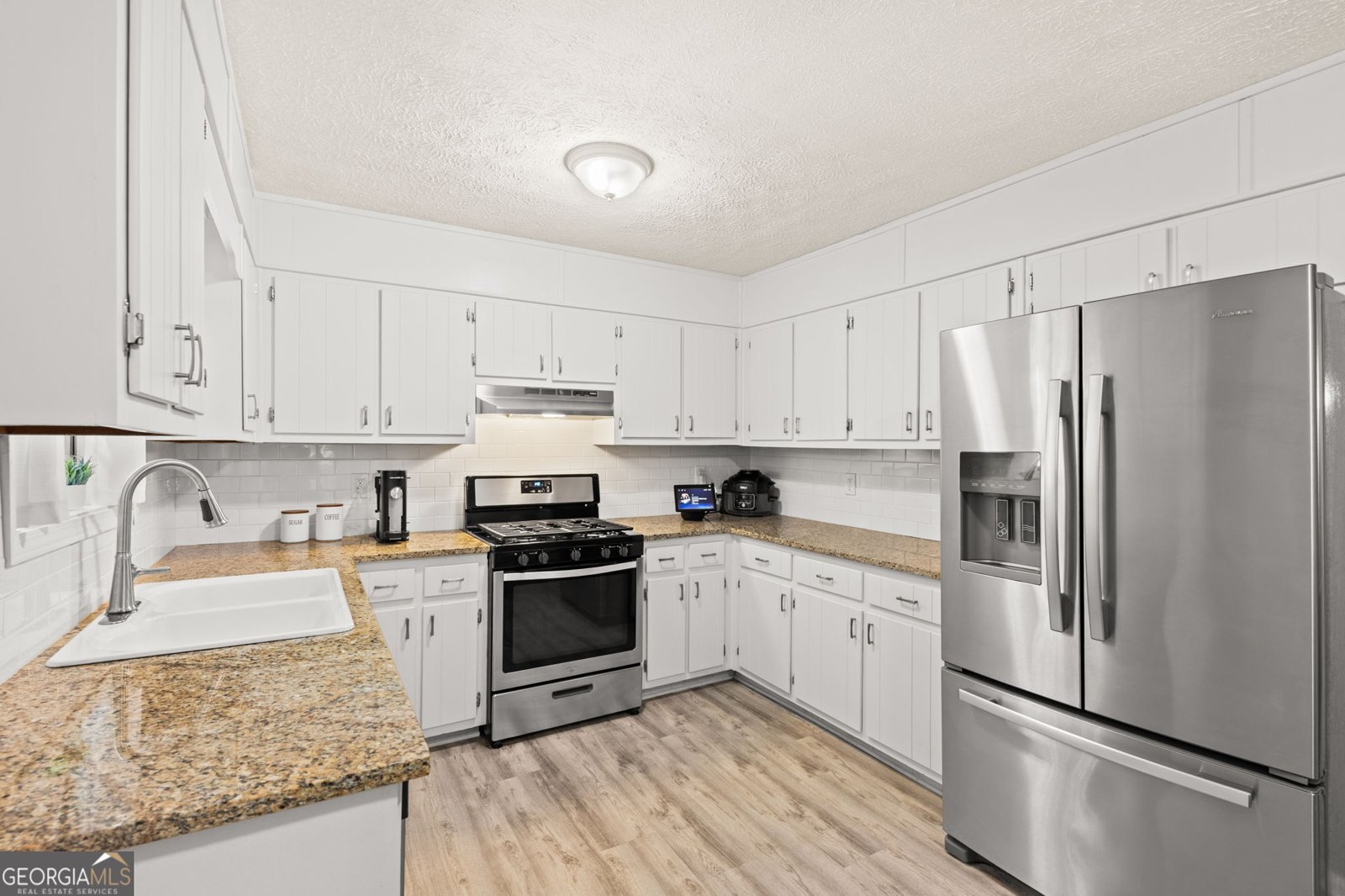 389 Saint Albans Court Mableton - Photo 18