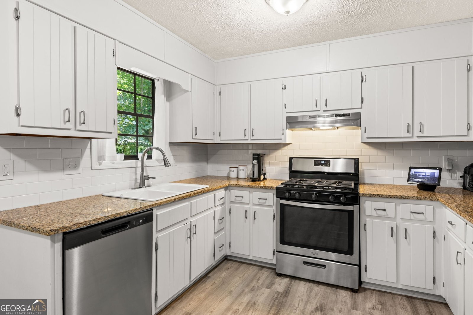 389 Saint Albans Court Mableton - Photo 9