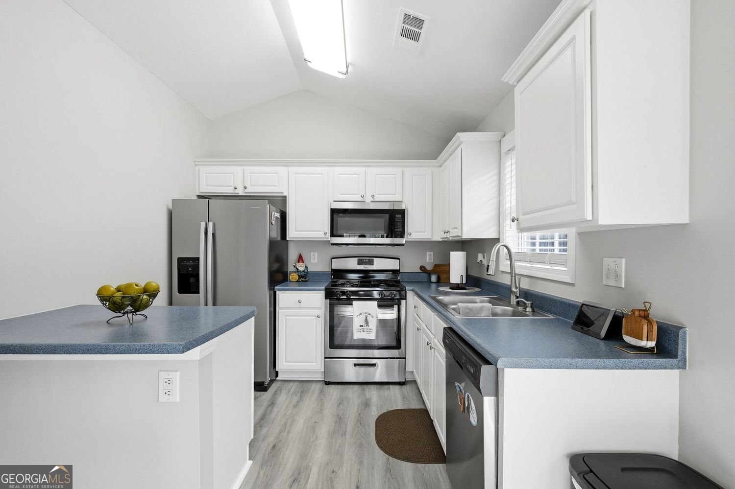 226 Park Place Woodstock - Photo 9