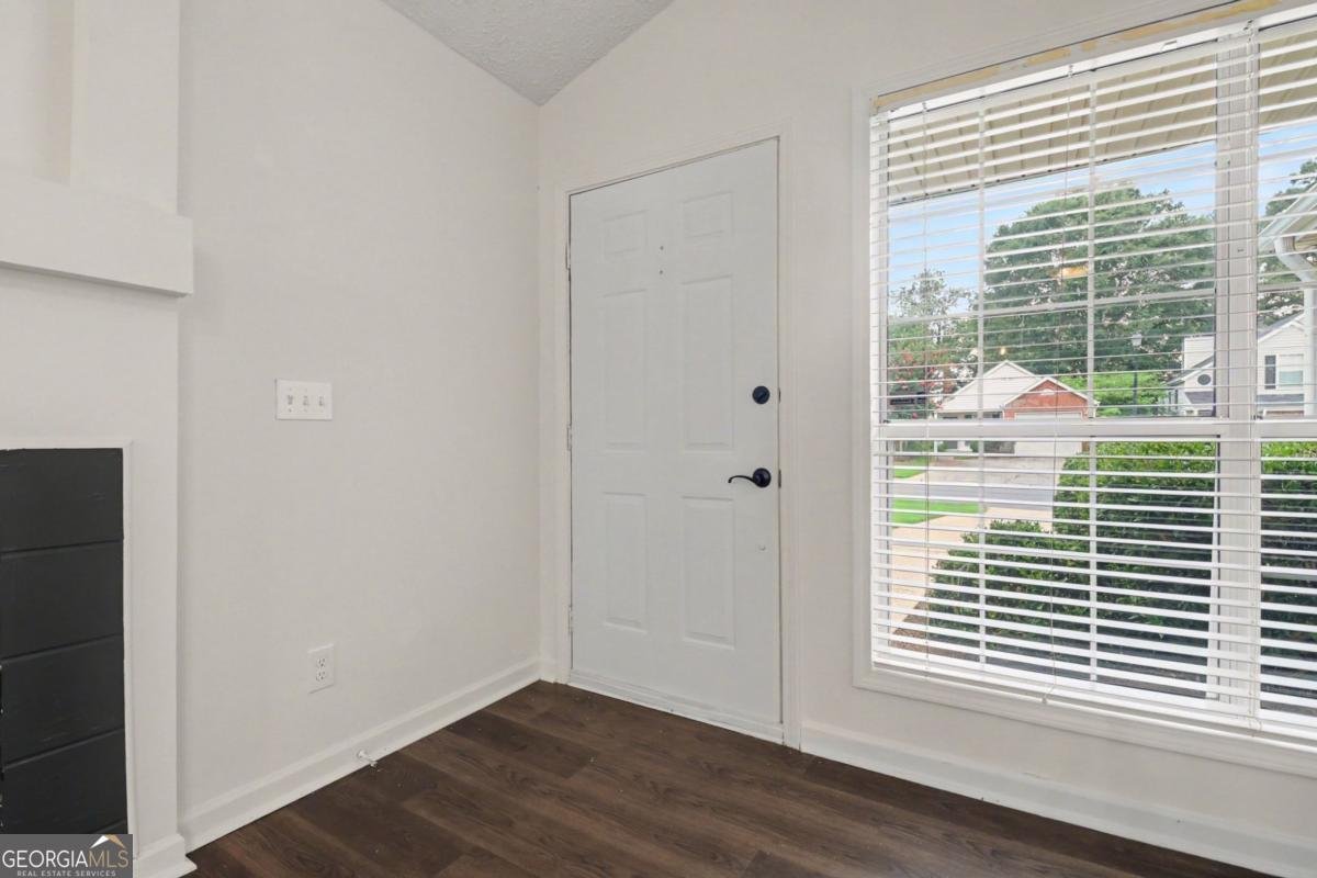3075 Barnwood Crossing Duluth - Photo 6