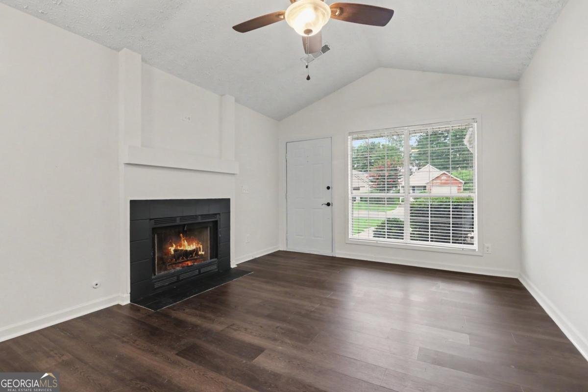 3075 Barnwood Crossing Duluth - Photo 7