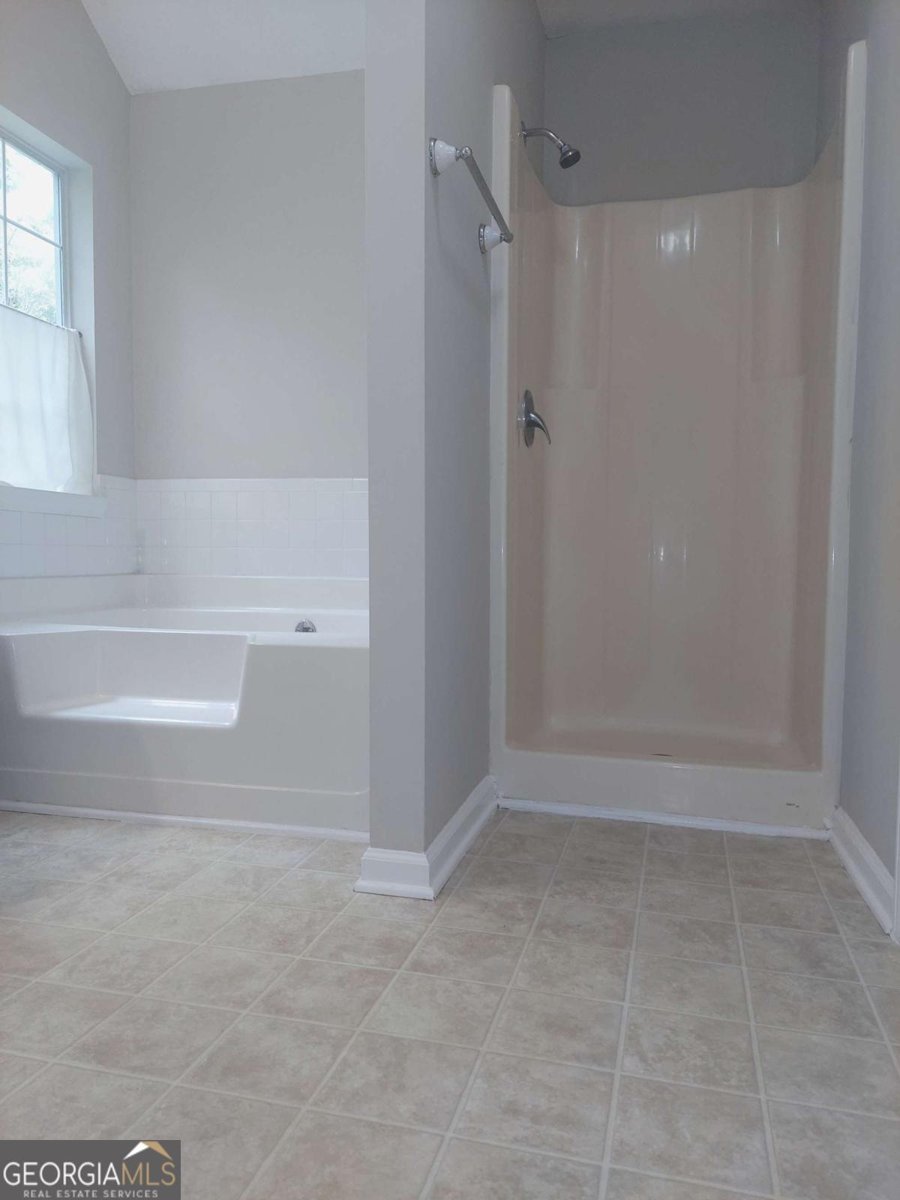 2737 Crestworth Lane Buford - Photo 15