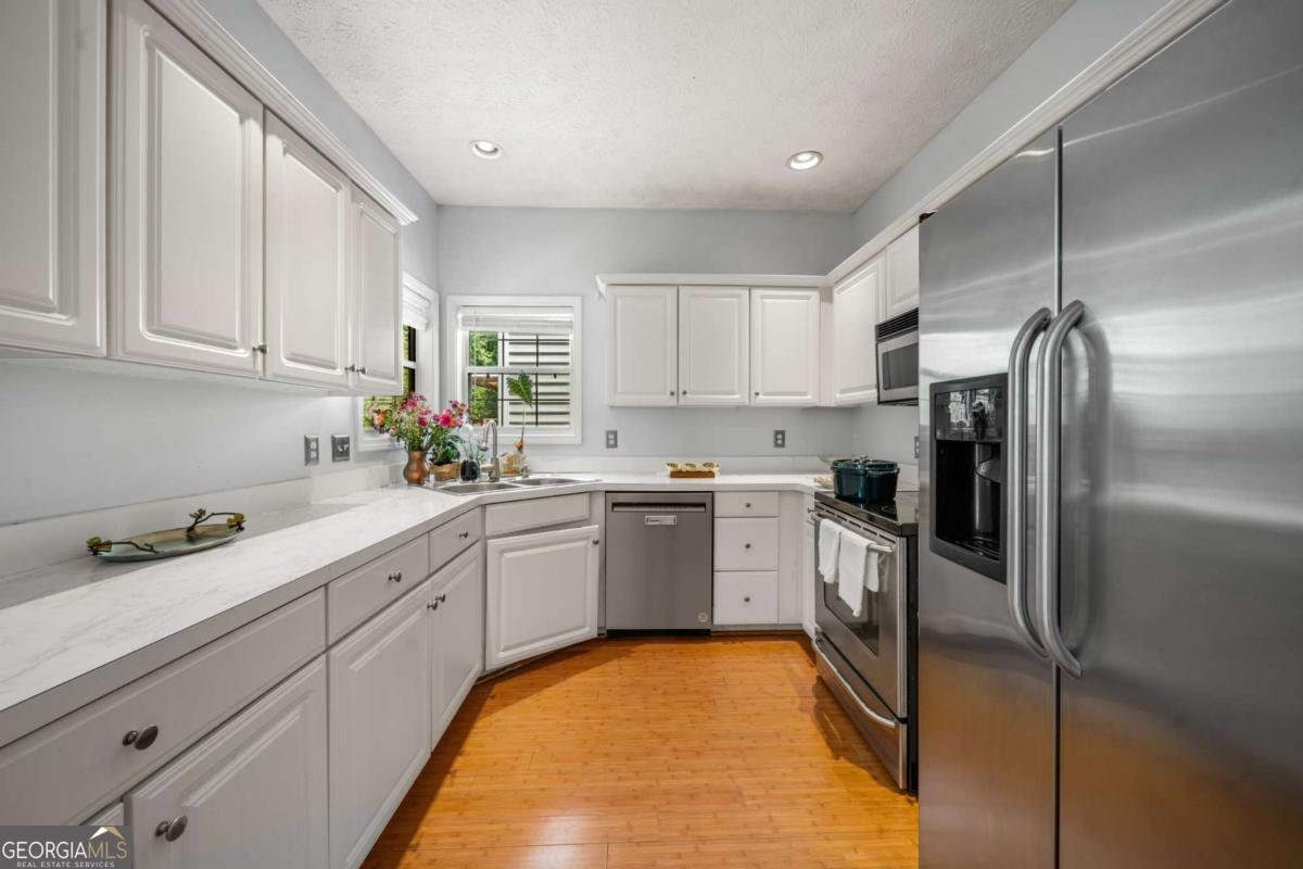 237 Colony Center Drive Woodstock - Photo 10