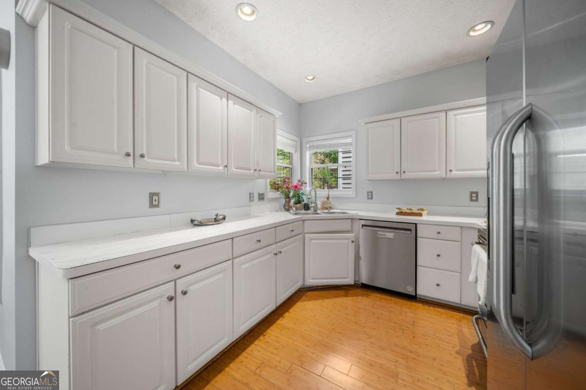 237 Colony Center Drive Woodstock - Photo 11
