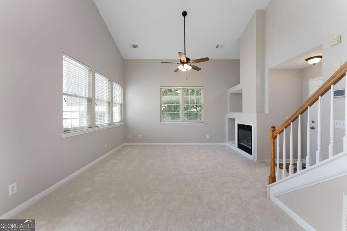 621 Oaks Drive Woodstock - Photo 10