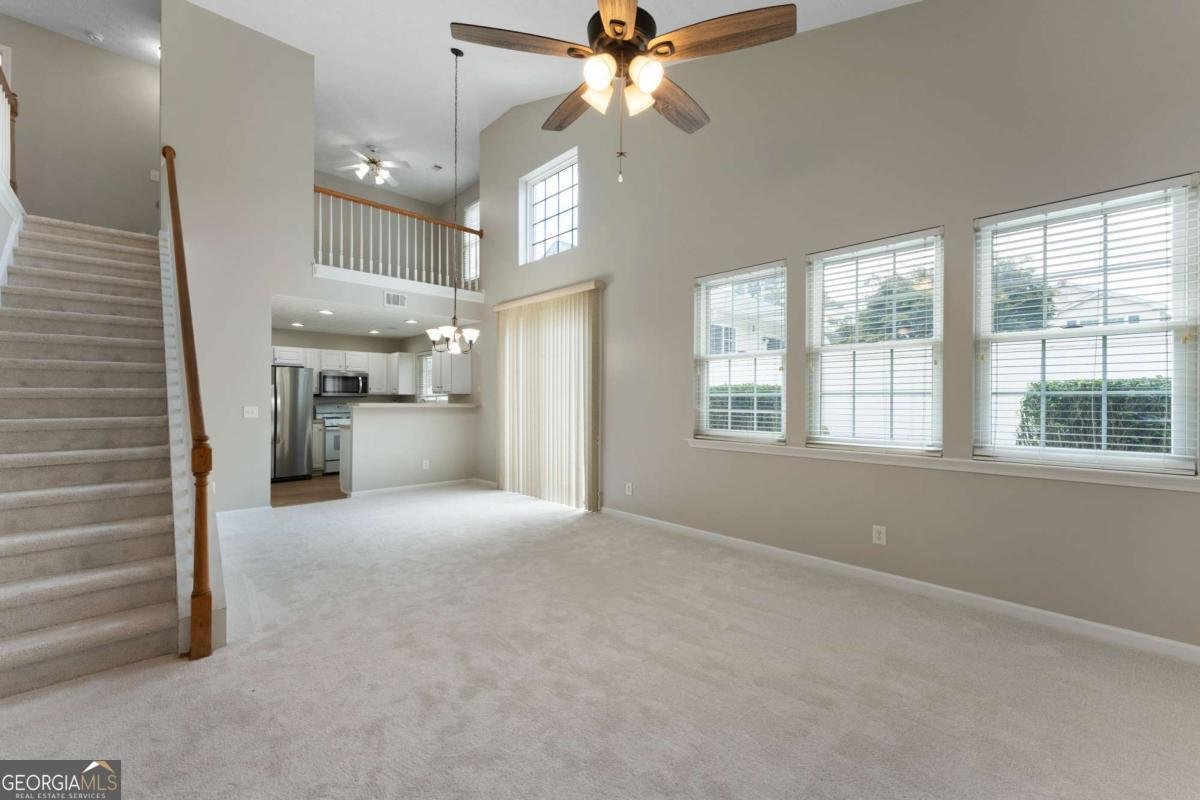 621 Oaks Drive Woodstock - Photo 6