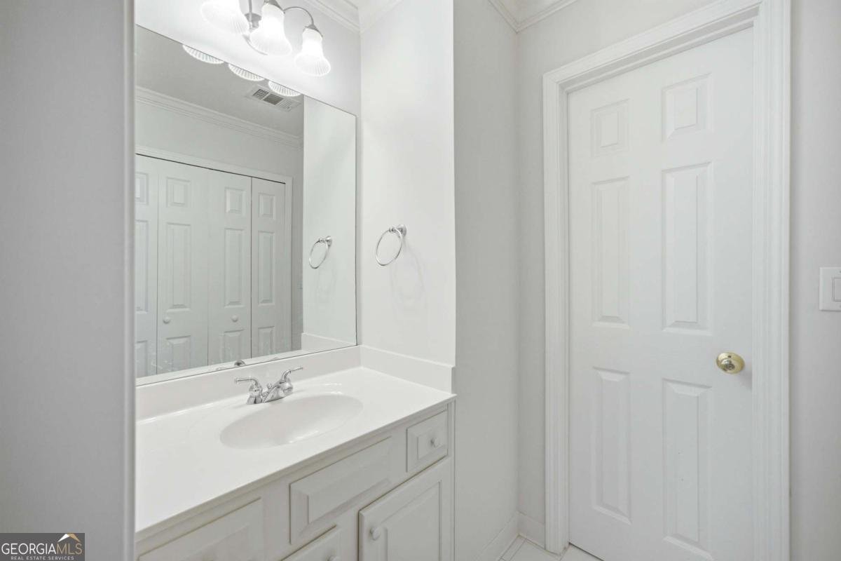 5008 Highland Oaks Court Smyrna - Photo 33