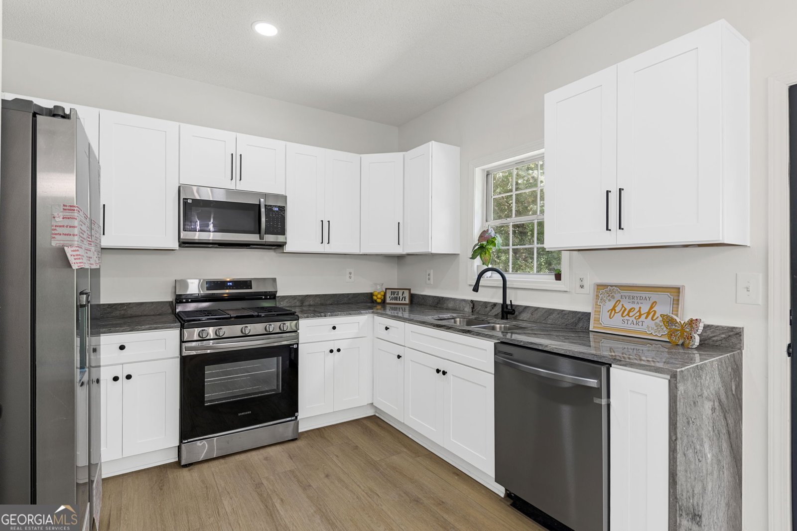 11203 Knotty Pine Hampton - Photo 7