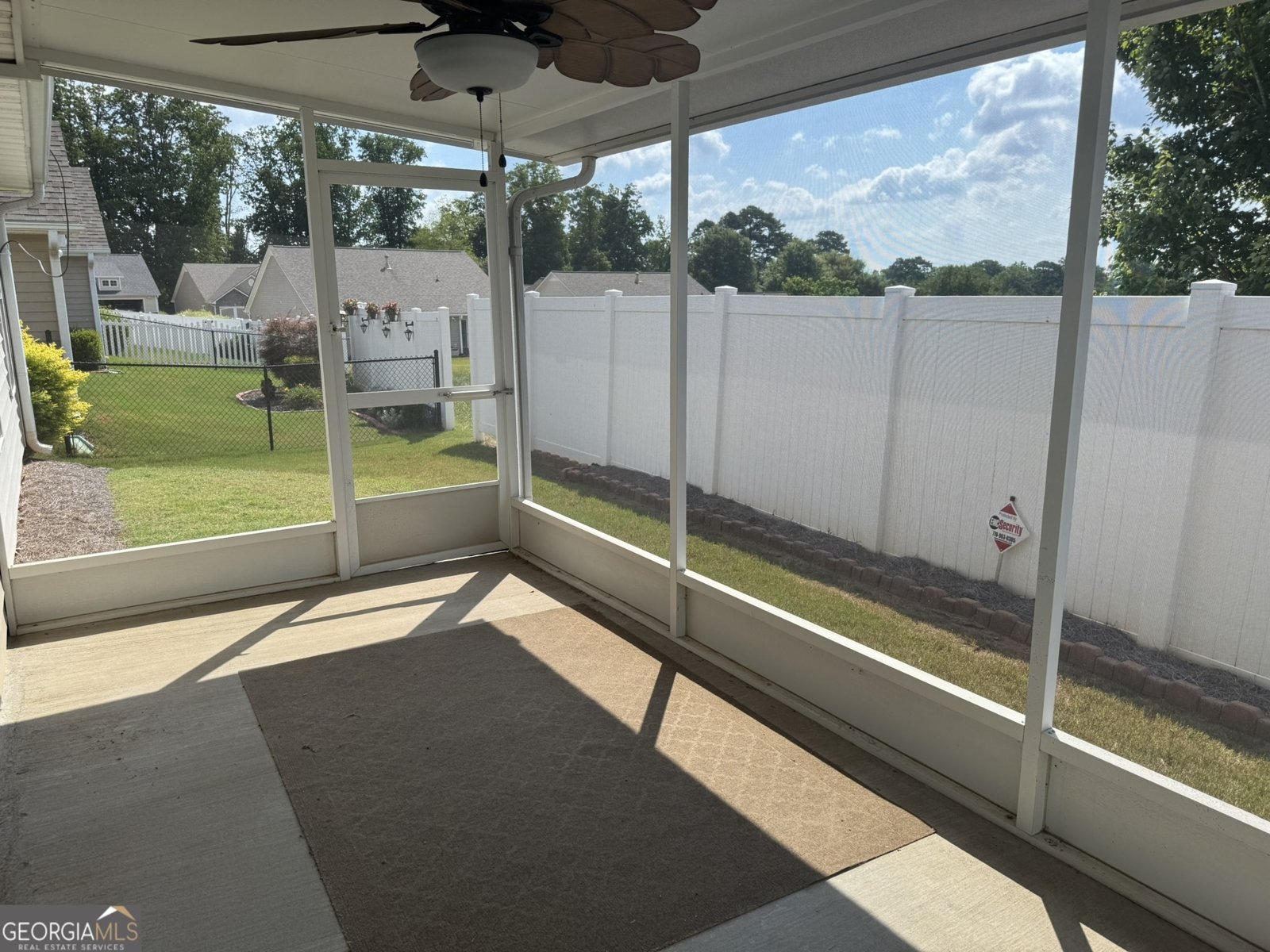 627 Majesty Crossing (Xing) WINDER - Photo 33