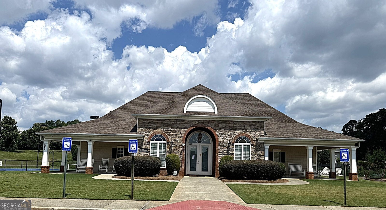 627 Majesty Crossing (Xing) WINDER - Photo 36