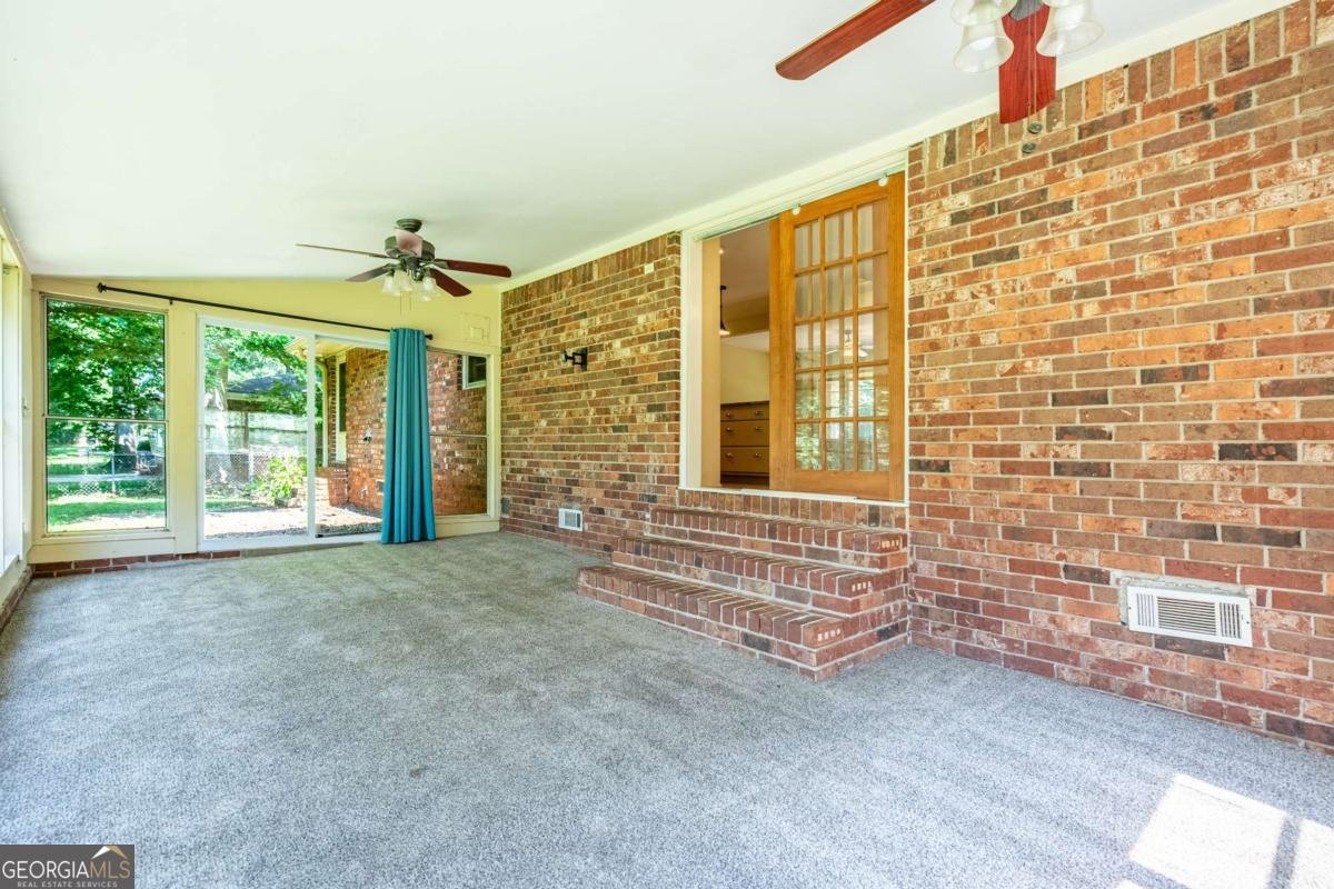 1545 Virginia Place Austell - Photo 11